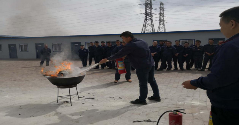 神木分公司小保当运营中心组织开展消防应急演练运动